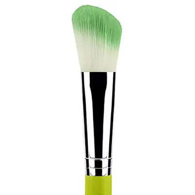 Bdellium Tools Green Bambu, Slanted Contour Brush 942 (Pędzel do aplikacji bronzera i różu)