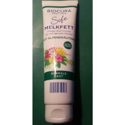 Biocura Body Care, Melkfett Soft mit  Mit Alpenkratern (Maść pielęgnacyjna do ciała, dłoni i stóp z ziołami alpejskimi)