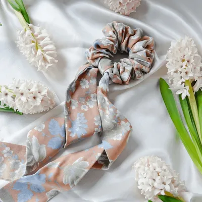 Roskosh Wiskozowa scrunchie z wiązaniem