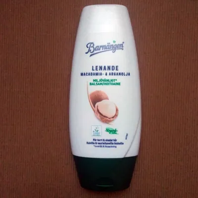 Barnangen Lenande Macadamia & Arganolja Balsam (Odżywka z orzechami makadamia i olejkiem arganowym)