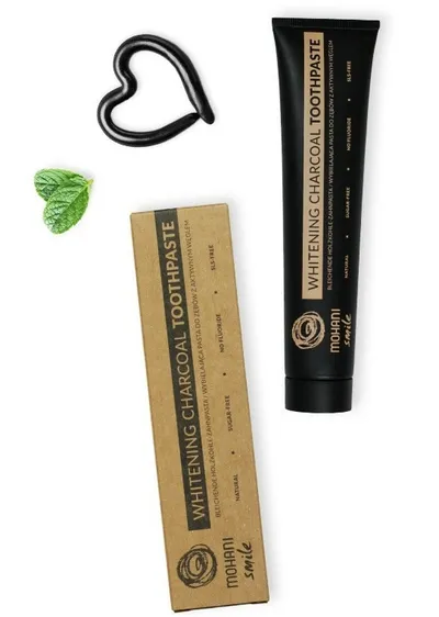 Mohani Mohani Smile, Whitening Charcoal Toothpaste (Wybielająca pasta do zębów z aktywnym węglem)