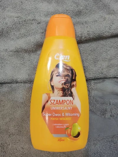 Cien Szampon uniwersalny `Super owoc & witaminy`