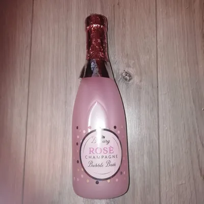 Luxury Rose Champagne Bubble Bath (Różany szampan do kąpieli)