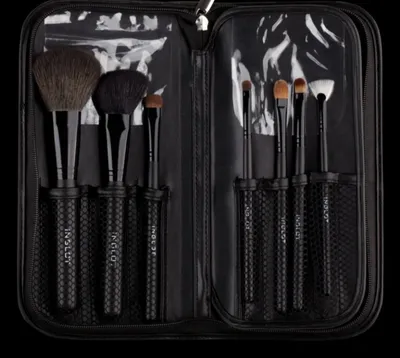 Inglot Zestaw 14  pędzli do makijażu