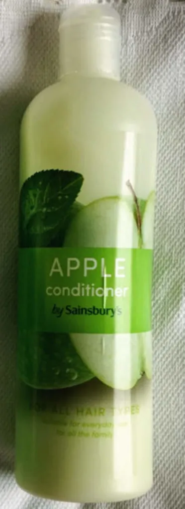 Sainsbury's Apple Conditioner (Odżywka jabłkowa)