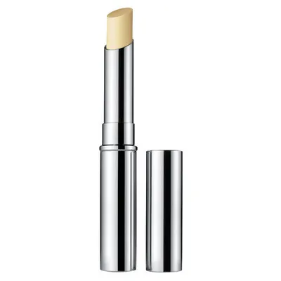 Clinique Redness Solutions, Targeted Corrector (Korektor maskujący zaczerwienienia z SPF 15)