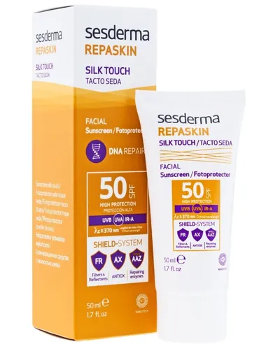 Sesderma Repaskin, Silk Touch Photo Protector SPF 50 (Krem liposomowy)