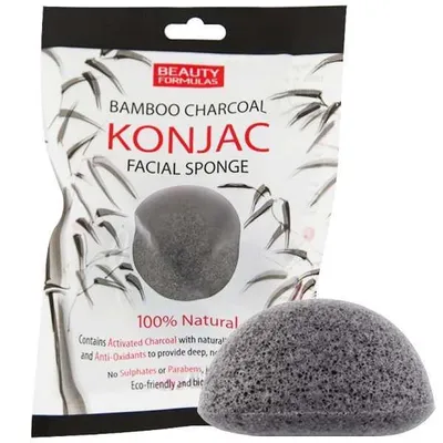 Beauty Formulas Bamboo Charcoal Konjac Facial Sponge 100% Natural (Gąbka Konjac do mycia twarzy z węglem z bambusa 100% naturalna)