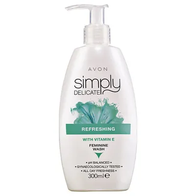 Avon Simply Delicate, Refreshing Feminine Wash with Vitamin E (Odświeżający płyn do higieny intymnej z witaminą E)