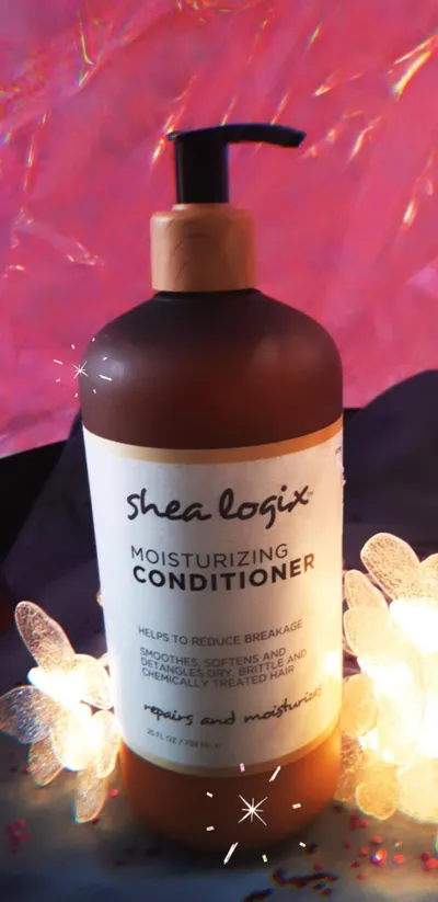 Shealogix Moisturizing Conditioner (Nawilżająca odżywka do włosów)