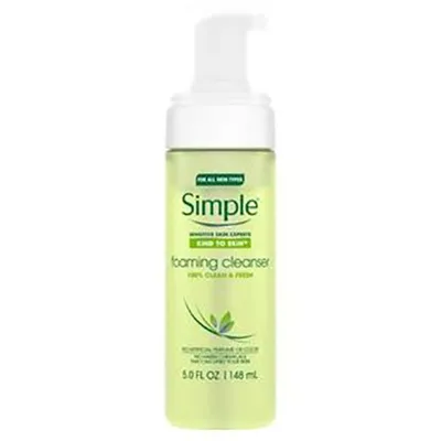 Simple Kind to Skin, Vital Vitamin Foaming Cleanser (Pianka do mycia twarzy z witaminami)