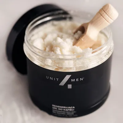 Unit4Men Citrus & Musk, Regenerująca sól do kąpieli