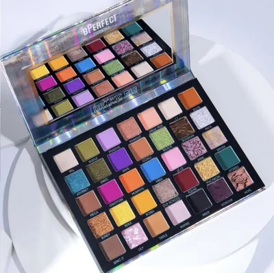 BPerfect Cosmetics Dream Big Manifest Eyeshadow Palette (Paleta cieni do powiek)