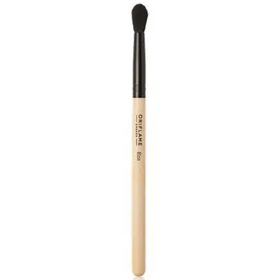 Oriflame Precision, Pędzel do blendowania E01