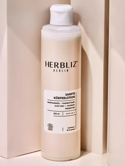 Herbliz Berlin Soft Body Lotion (Balsam do ciała z olejem konopnym)
