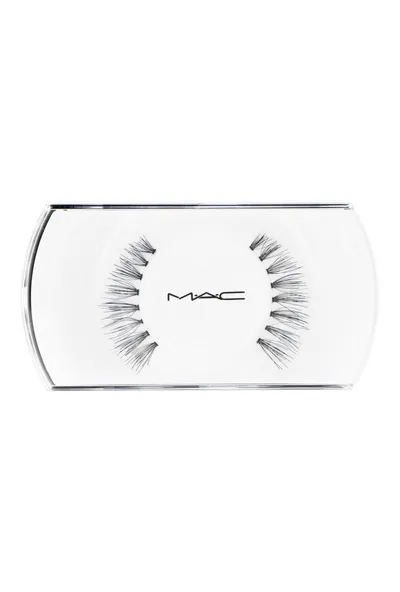 M.A.C. 81 Charmer Lash False Lashes (Sztuczne rzęsy)