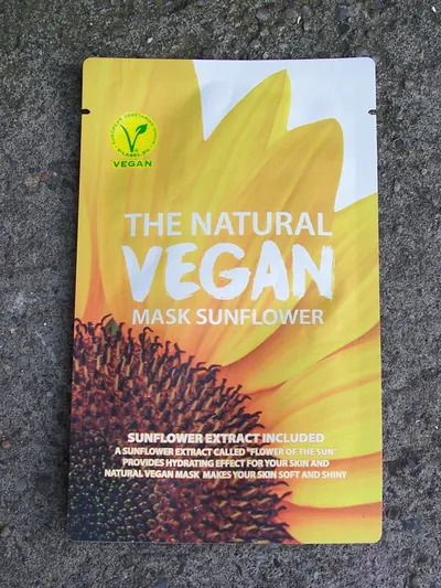 CNF Cosmetics She's Lab The Natural Vegan Mask Sunflower (Maseczka wegańska ze słonecznikiem)