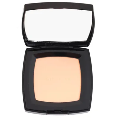 Chanel Poudre Universelle Compacte (Puder w kamieniu)