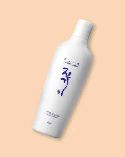 Daeng Gi Meo Ri Vitalizing Treatment (Regenerująca odżywka do włosów)