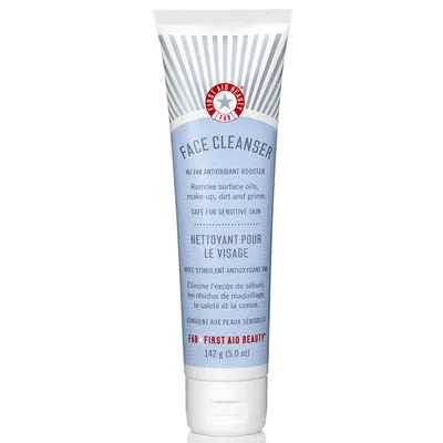 First Aid Beauty Pure Skin Face Cleanser (Produkt oczyszczający do twarzy)