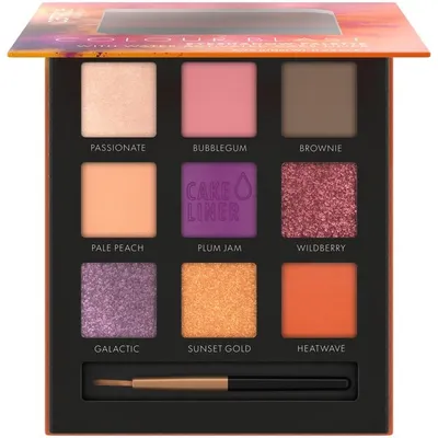 Catrice Colour Blast Eyeshadow Palette with Water-Activated Cake Liner (Paleta cieni do powiek z eyelinerem)