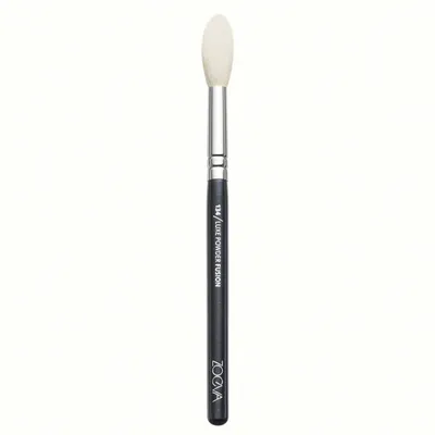 Zoeva 134 Luxe Powder Fusion (Pędzel do rozświetlacza)