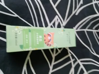 Sersanlove Aloe Vera & Cucumber Moisturizing Spray (Odświeżająca mgiełka do ciała i twarzy z aloesem i zielonym ogórkiem)
