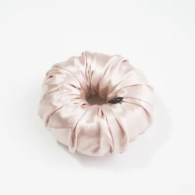 LoveSilk Jedwabny wypełniacz do koka