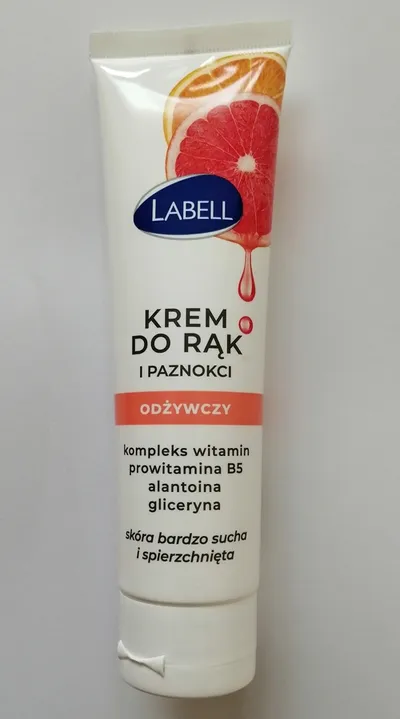 Labell Odżywczy krem do rąk i paznokci z kompleksem witamin