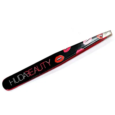 Huda Beauty Mini Slant Tweezer (Minipęseta skośna)