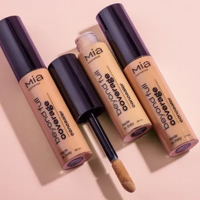 Mia Beyond Full Coverage Concealer (Korektor w płynie)