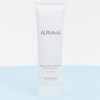 Alpha - H Balancing Cleanser with Damask Rose (Emulsja do mycia twarzy z różą damasceńską regulująca pH skóry)