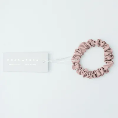 Gramatura Jedwabna gumka scrunchie mała