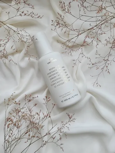 The Untamed Ecstasy of Existance Firming Antioxidant Body Serum (Ujędrniające antyoksydacyjne serum do ciała)