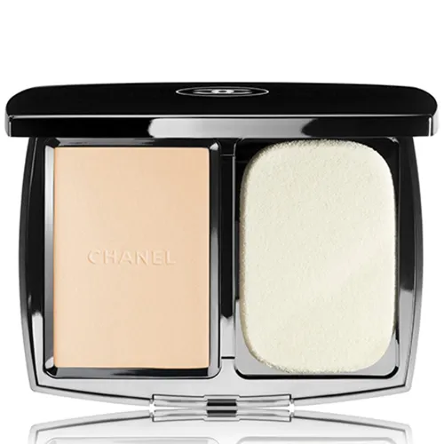 Chanel Vitalumiere Compact Douceur (Ultralekki podkład w kompakcie)