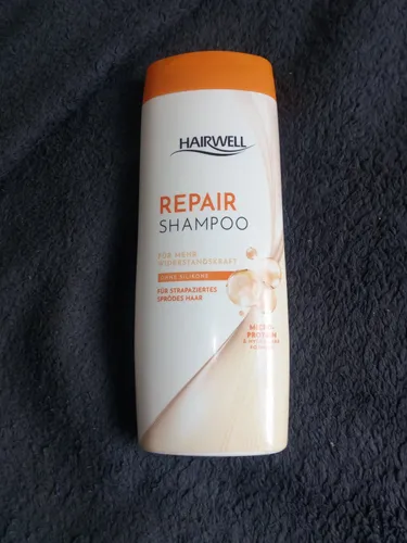 Hairwell Repair Shampoo (Szampon do włosów zniszczonych i łamliwych)