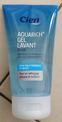 Cien Aquarich, Face Wash (Delikatny żel do mycia twarzy)