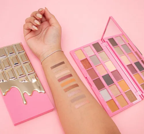 I Heart Revolution Rose Fizz Chocolate Shadow Palette (Paleta cieni do powiek) - 3