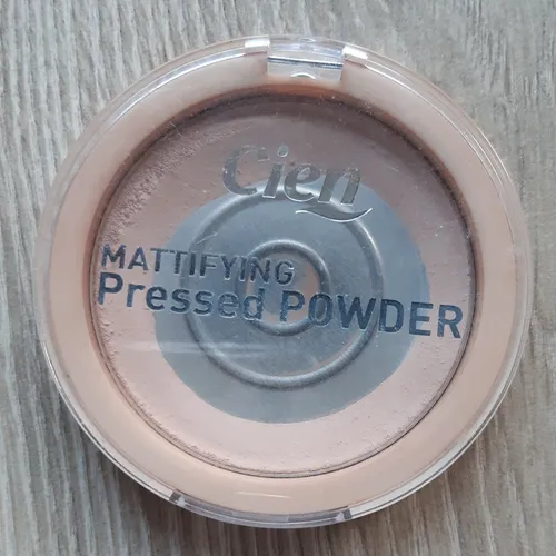Cien Mattifying Pressed Powder (Matujący puder do twarzy) - 1