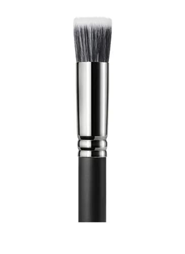 M.A.C. 130S Short Duo Fibre Brush (Pędzel do twarzy)