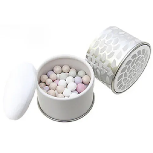Guerlain Meteorites Pearly White (Pastelowy puder rozświetlający w kulkach - edycja 2009)