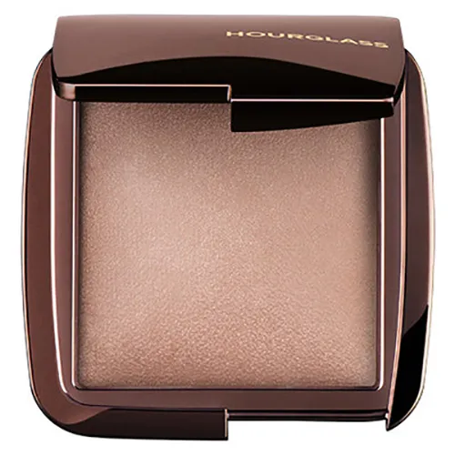 Hourglass Ambient Lighting Powder (Puder rozświetlający) - 3