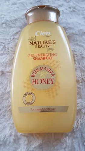 Cien Nature's Beauty, Regenerating Shampoo with Manuka Honey (Szampon regenerujący z miodem manuka)