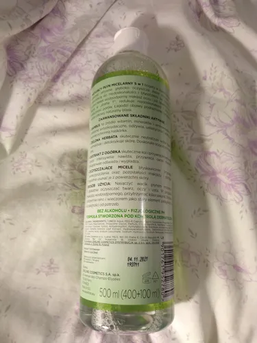 Eveline Cosmetics Matujący płyn micelarny 5 w 1 - 3