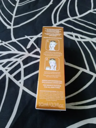 Revers Cosmetics Vitamin-C Brightening Serum (Rozjaśniające serum z witaminą C twarz, szyją, dekolt) - 3
