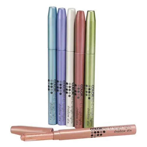 Avon Color Trend, Bright Lights Shadow Stix (Wibrujący cień do powiek)
