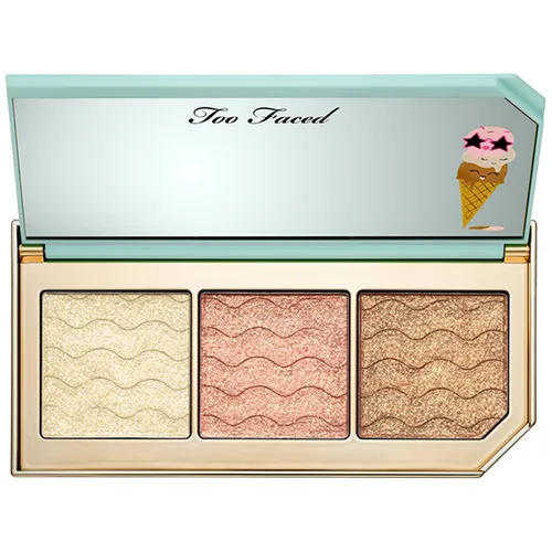 Too Faced Triple Scoop Hyper-Reflective Palette (Paleta rozświetlaczy)