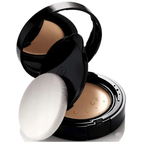 Chanel Teint Innocence, Naturally Luminous Compact Makeup