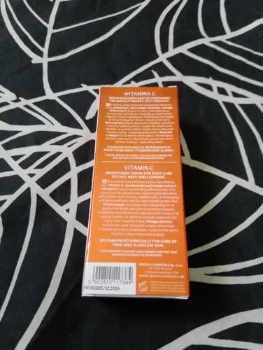 Revers Cosmetics Vitamin-C Brightening Serum (Rozjaśniające serum z witaminą C twarz, szyją, dekolt) - 2
