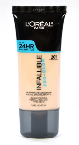 L'Oreal Paris Infallible Pro-Glow 24H Foundation (Podkład rozświetlający)